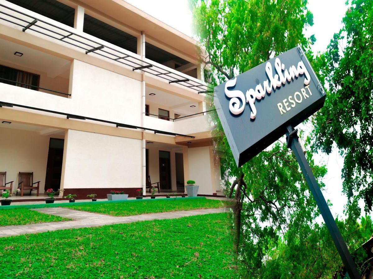 Sparkling Resort Kataragama Exteriér fotografie
